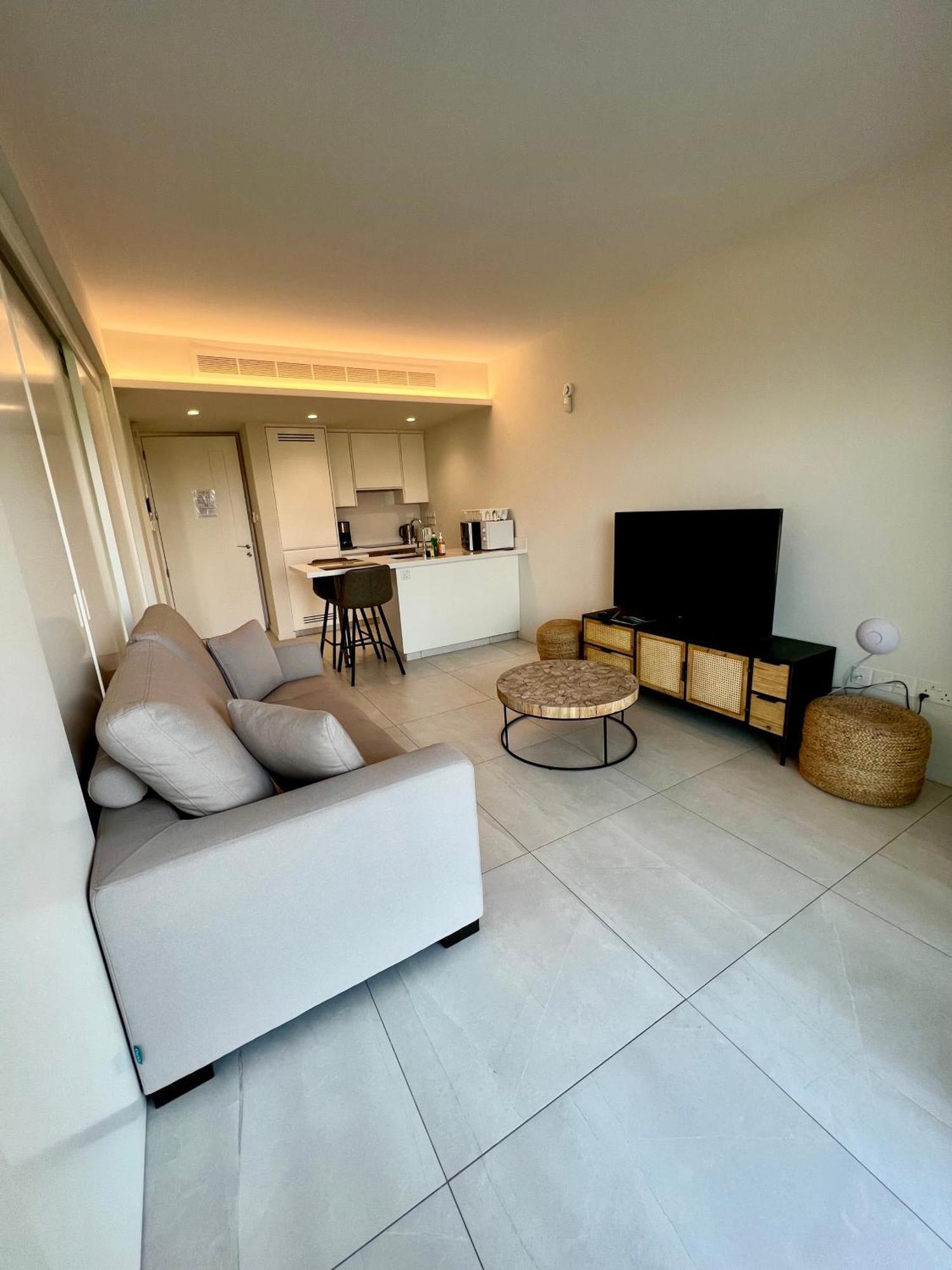 Emerald Suites Protaras Zewnętrze zdjęcie