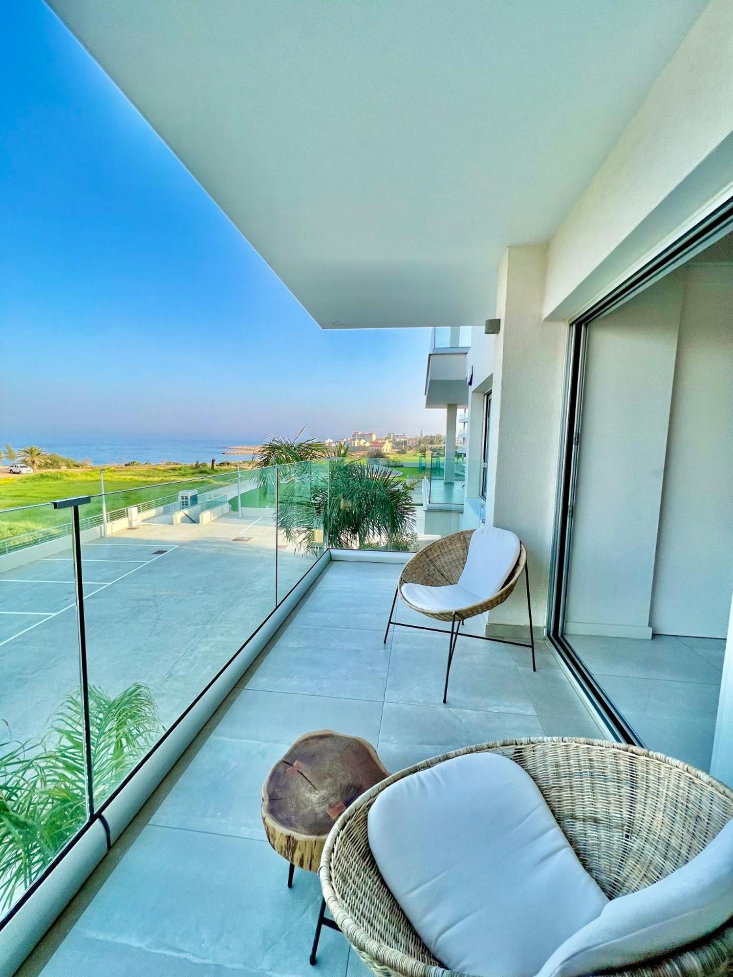 Emerald Suites Protaras Zewnętrze zdjęcie
